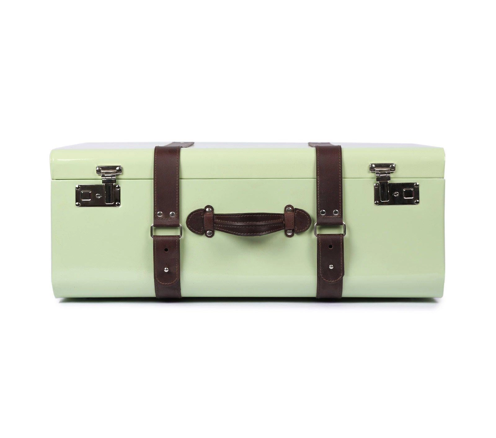 CLASSIC TRUNK