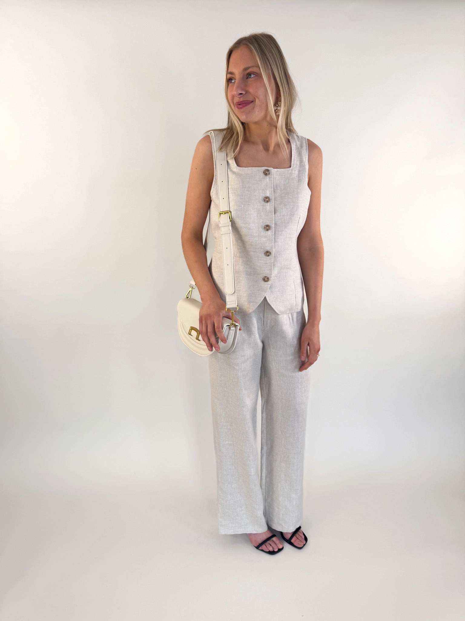 Outsmart Square Neck Vest