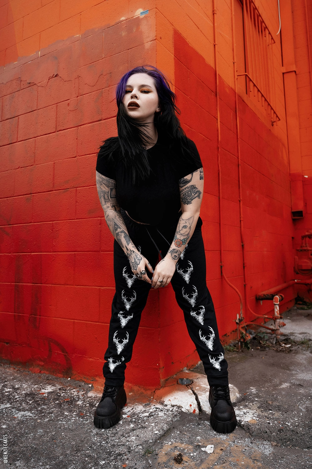 Wendigo Skull Joggers